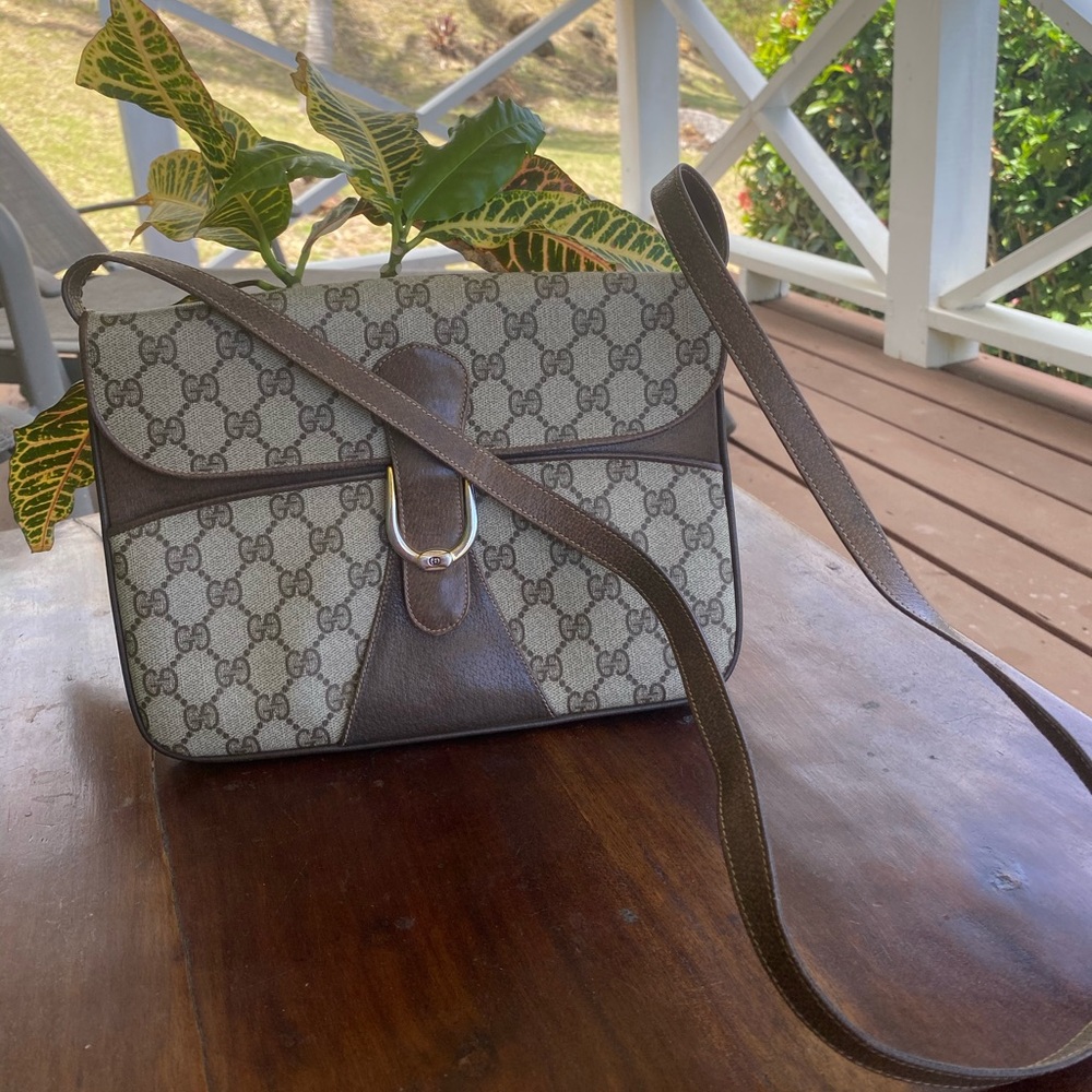 Gucci authentic